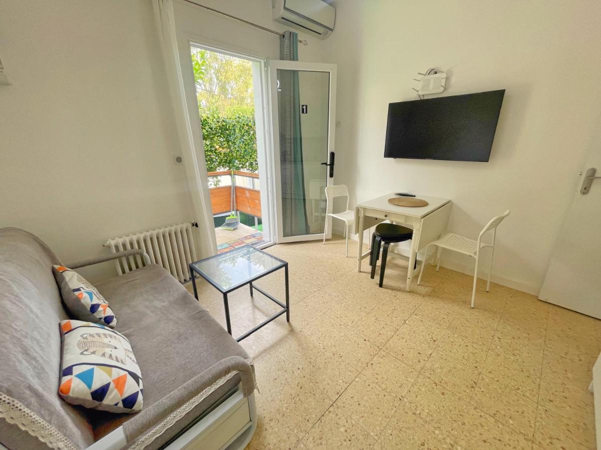 Villa 4 Appartements - Proche Centre Cagnes-sur-Mer Luaran gambar